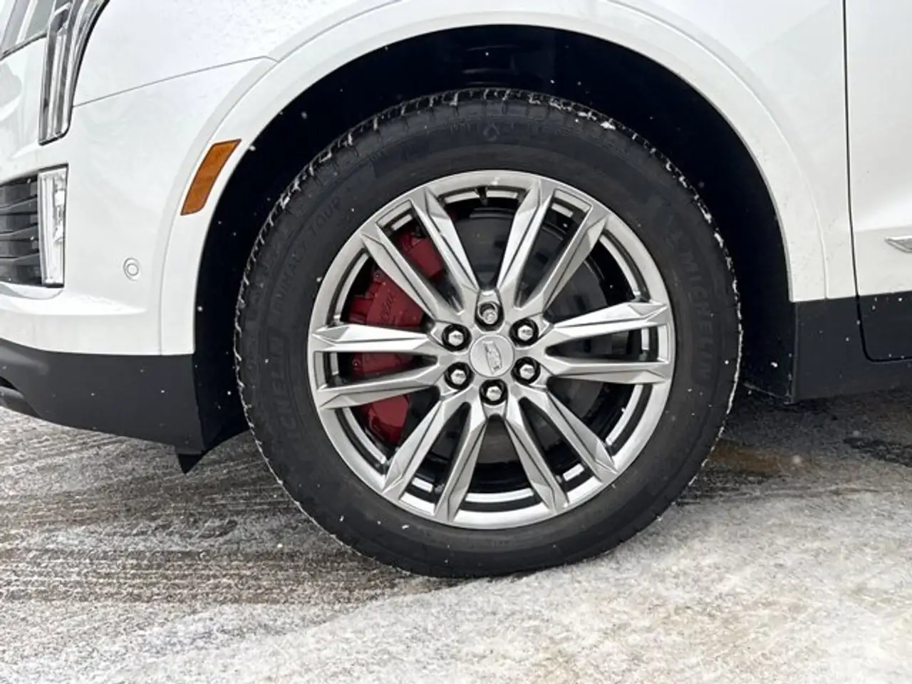 Cadillac XT5 снимка Cadillac XT5