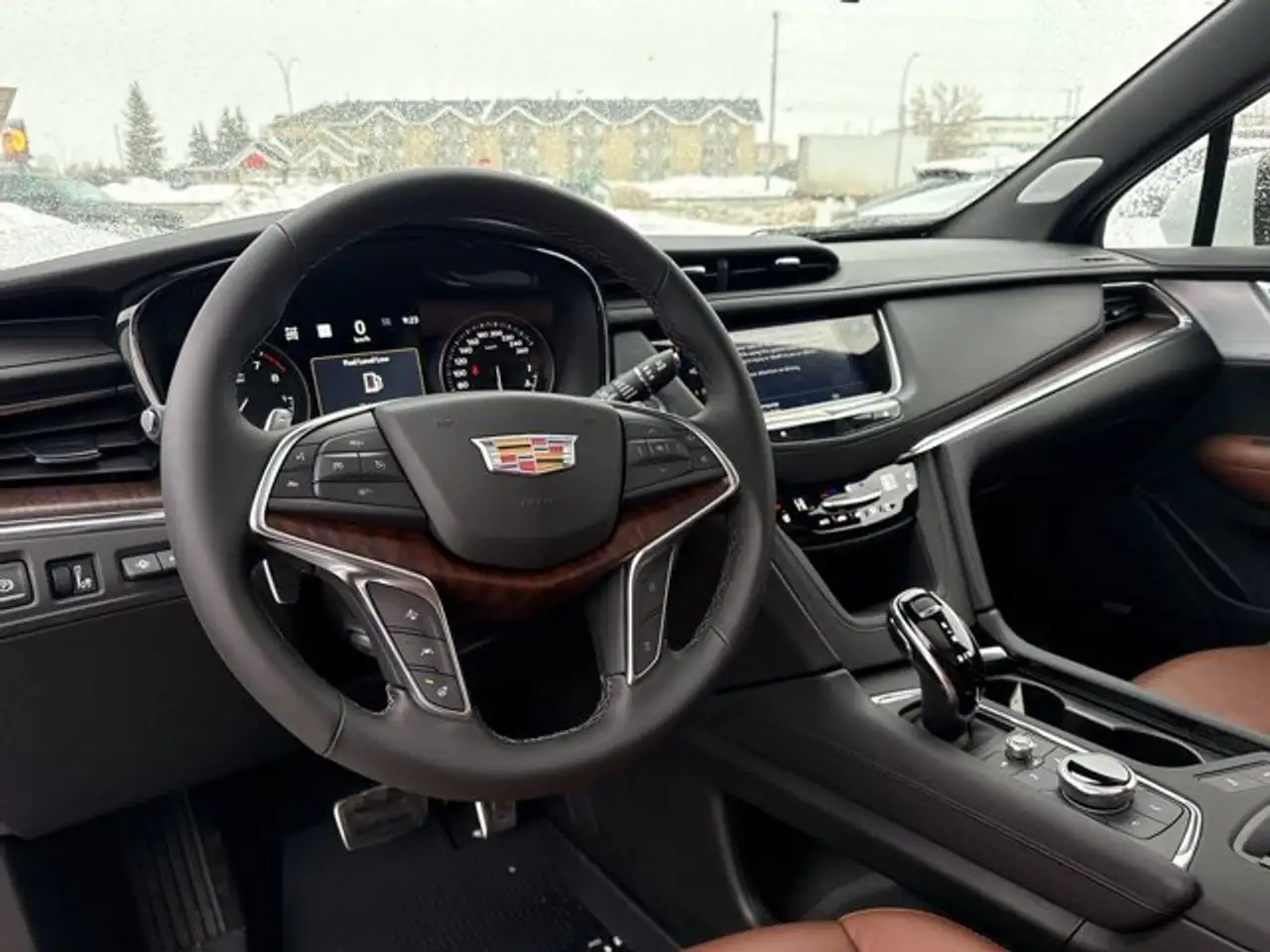 Cadillac XT5 снимка Cadillac XT5