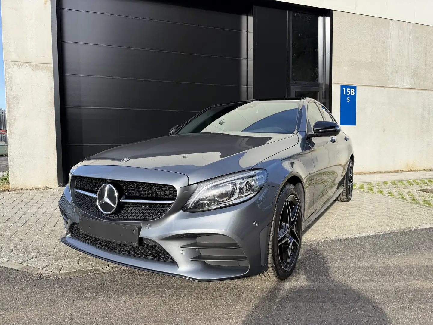 Mercedes-Benz C 300 de 9G-TRONIC AMG Line - 2