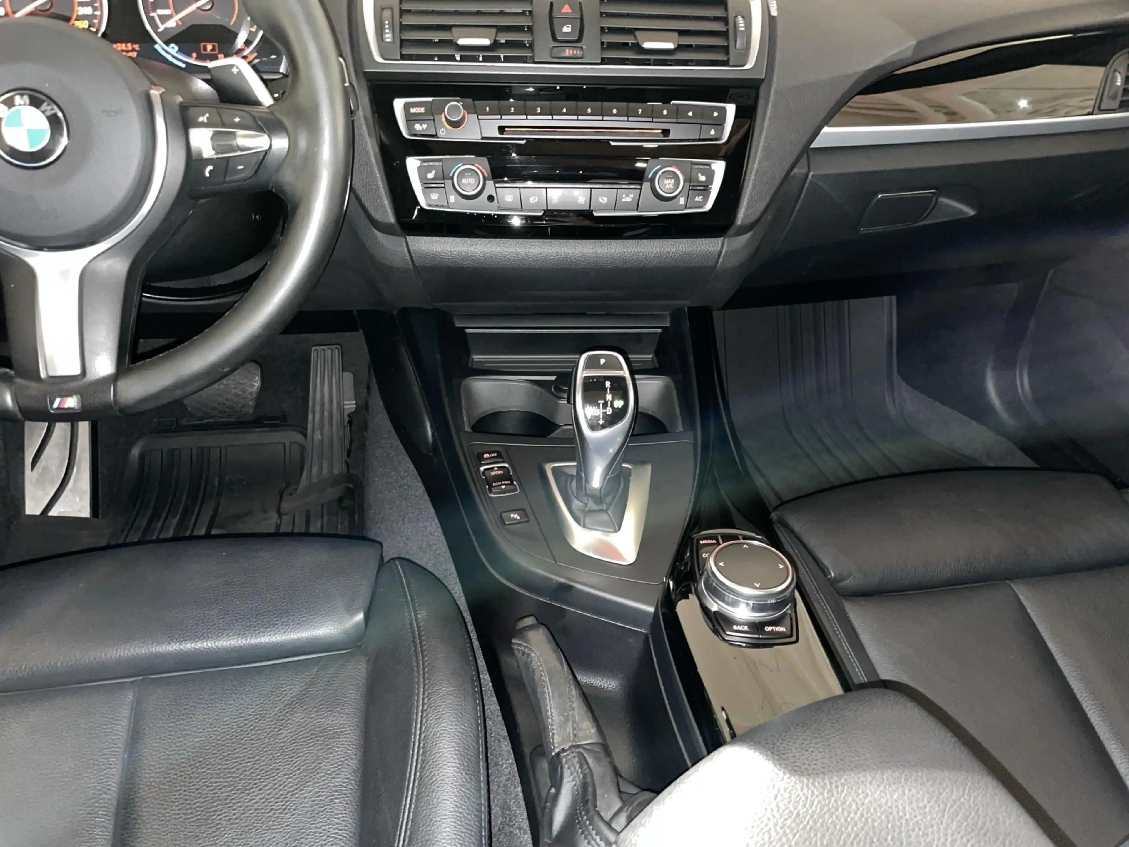 BMW 140 1 Reeks Hatch 3.0 M140i xDrive — photo 10