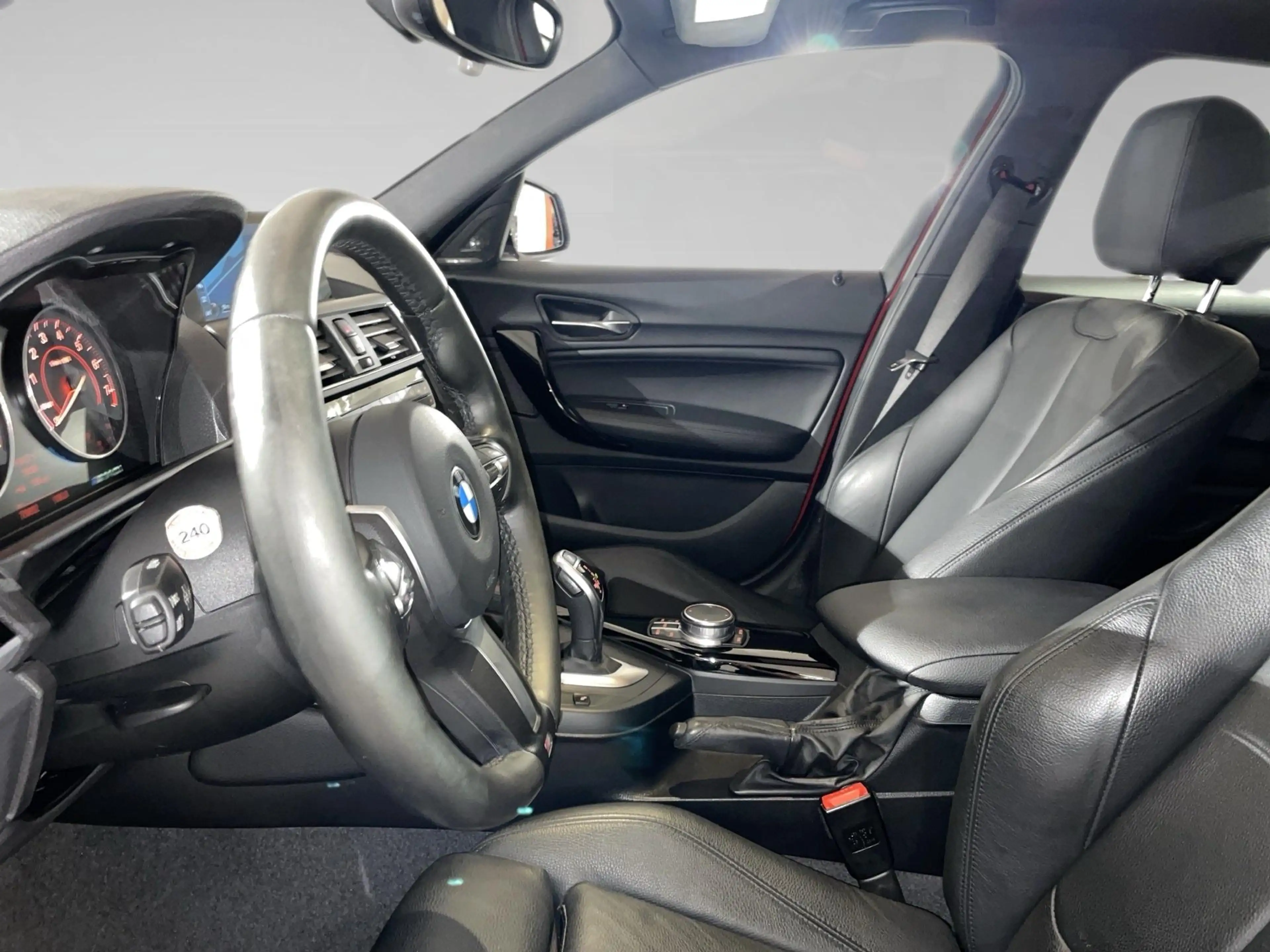 BMW 140 1 Reeks Hatch 3.0 M140i xDrive — photo 4
