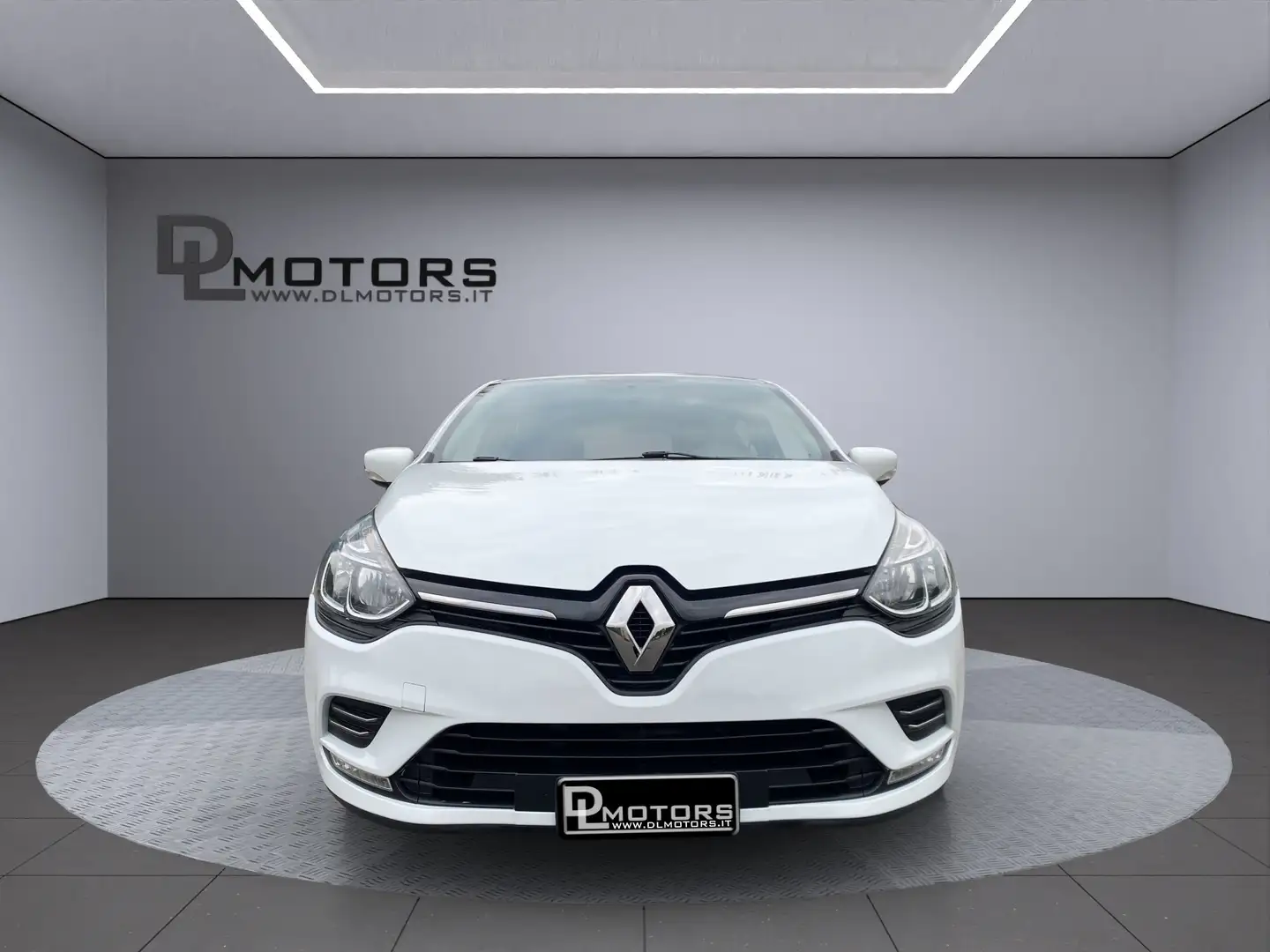 Renault Clio 5 PORTE 1.5 ZEN, MANUALE, NEOPATENTATI, P.CONSEGNA Bianco - 2