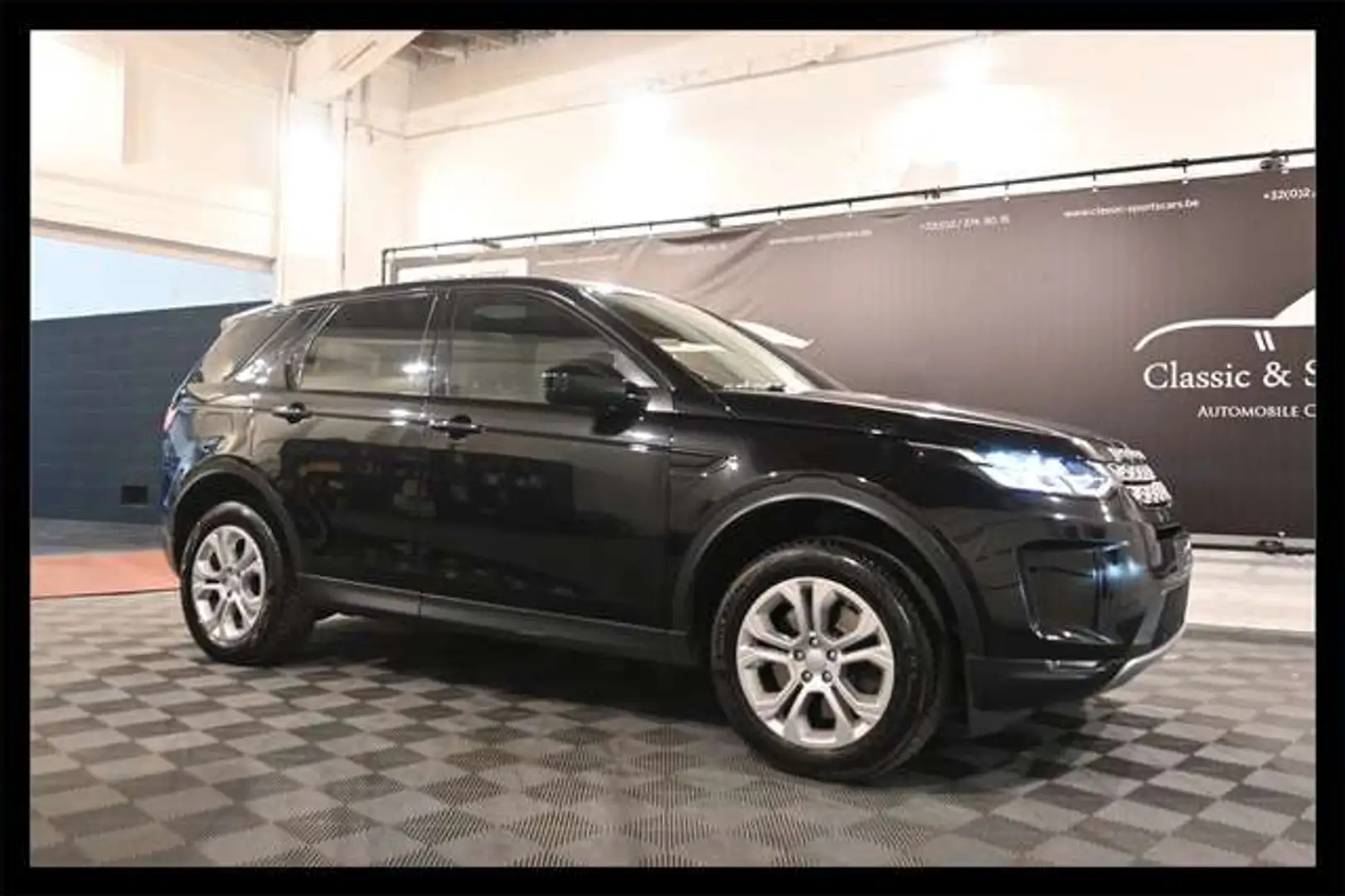 Land Rover Discovery Sport 2.0 TD4 EURO 6d / AUTO / CAMERA / PANO / FULL !! Schwarz - 1