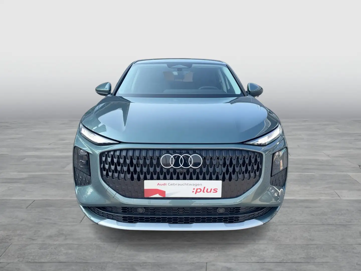 Audi Q3 TDI 110 kW Grau - 2