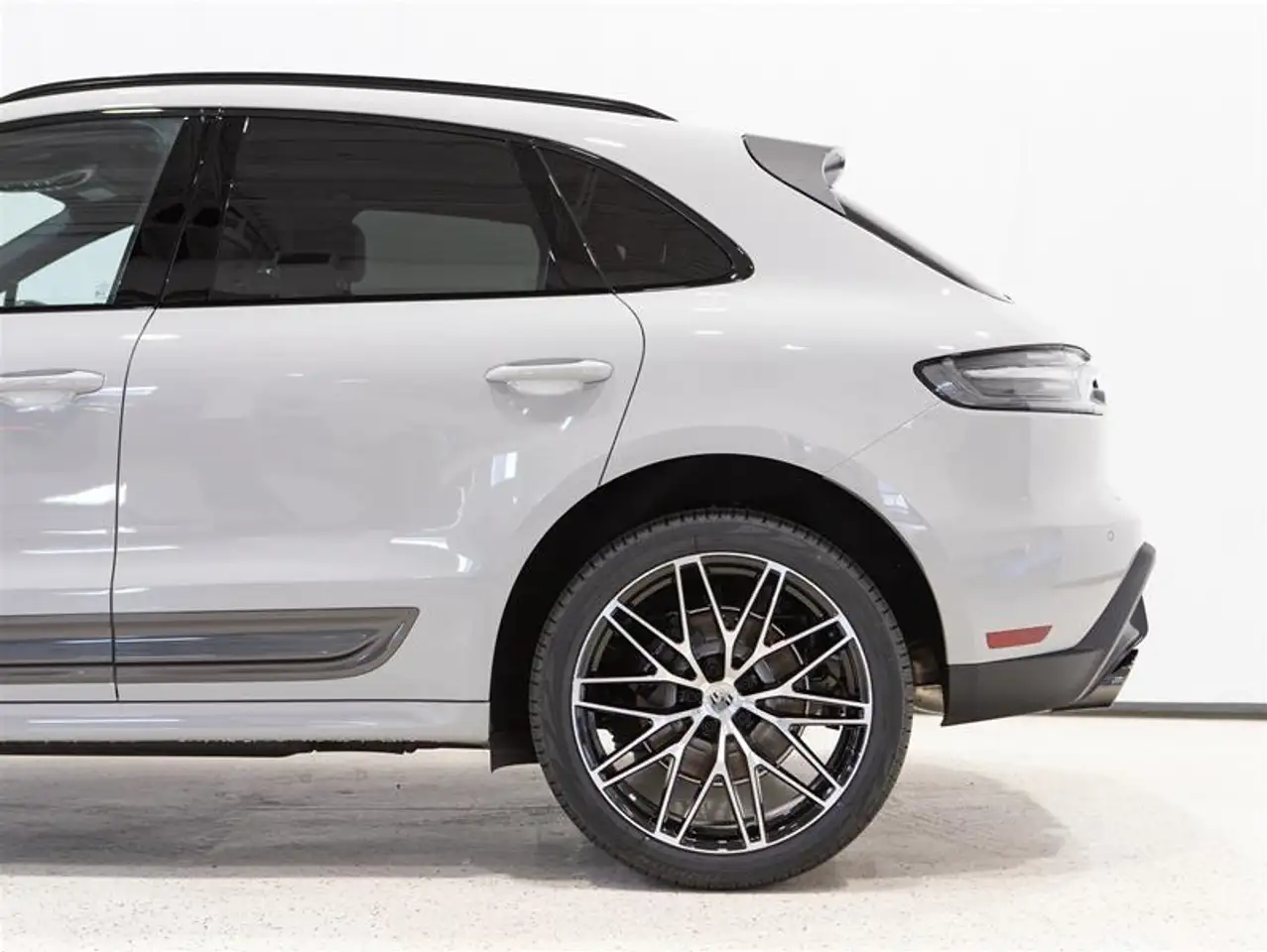 Porsche Macan снимка Porsche Macan