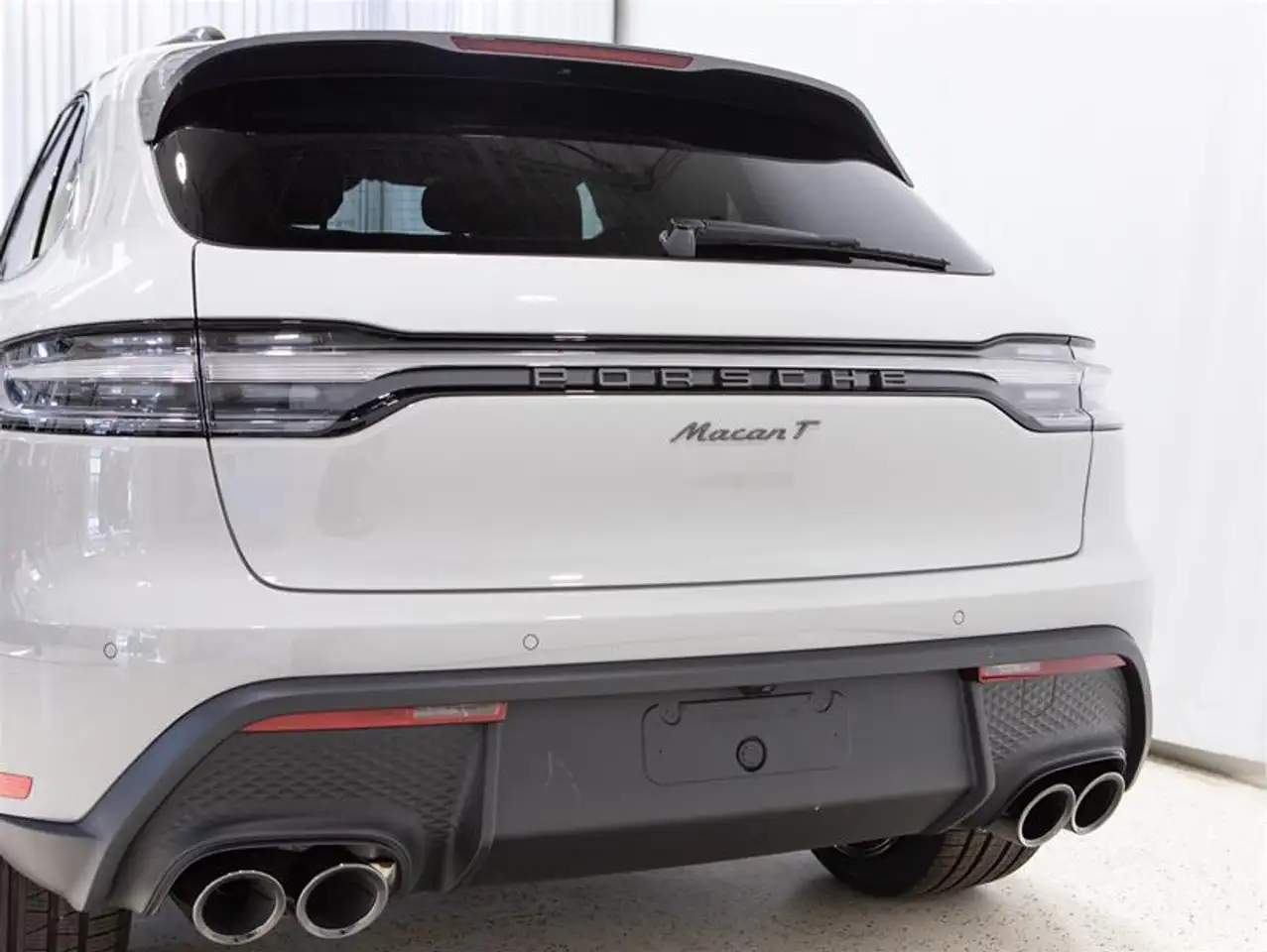 Porsche Macan снимка Porsche Macan