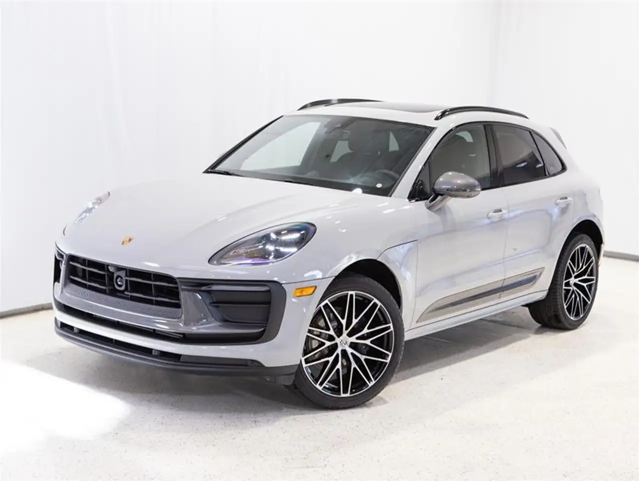 Porsche Macan снимка Porsche Macan