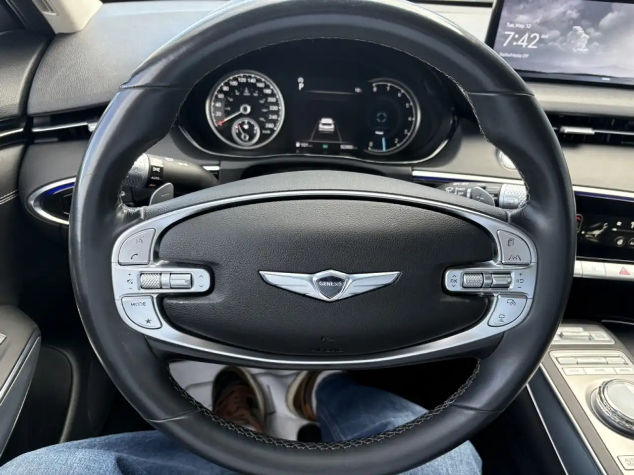 Genesis GV70 снимка Genesis GV70