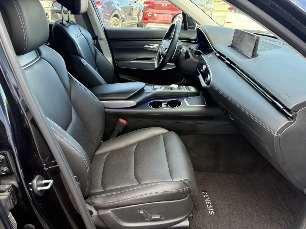 Genesis GV70 снимка Genesis GV70