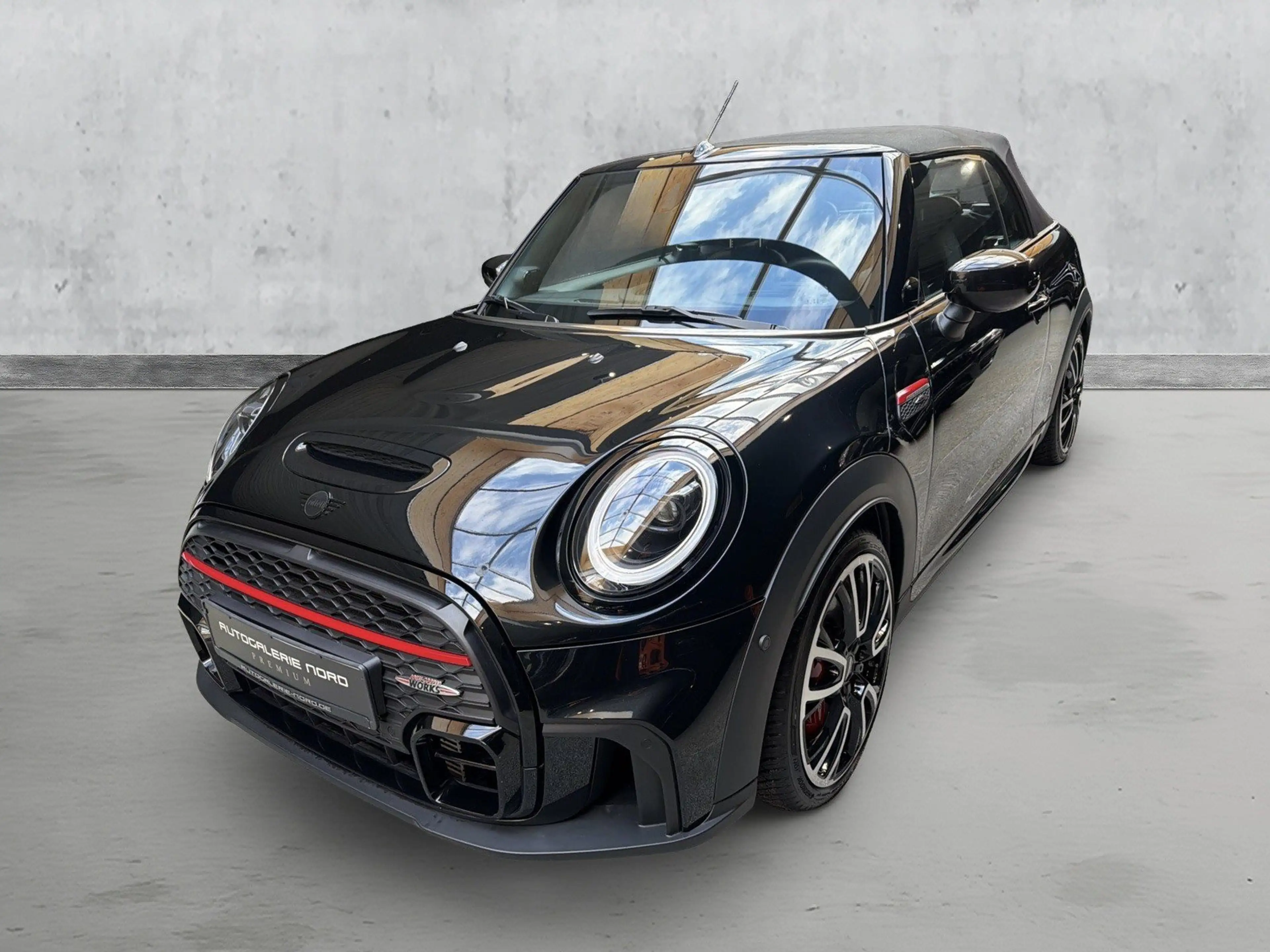 MINI John Cooper Works Cabrio JCW Trim Cabrio HUD+H&K+Leder+RFK — photo 3