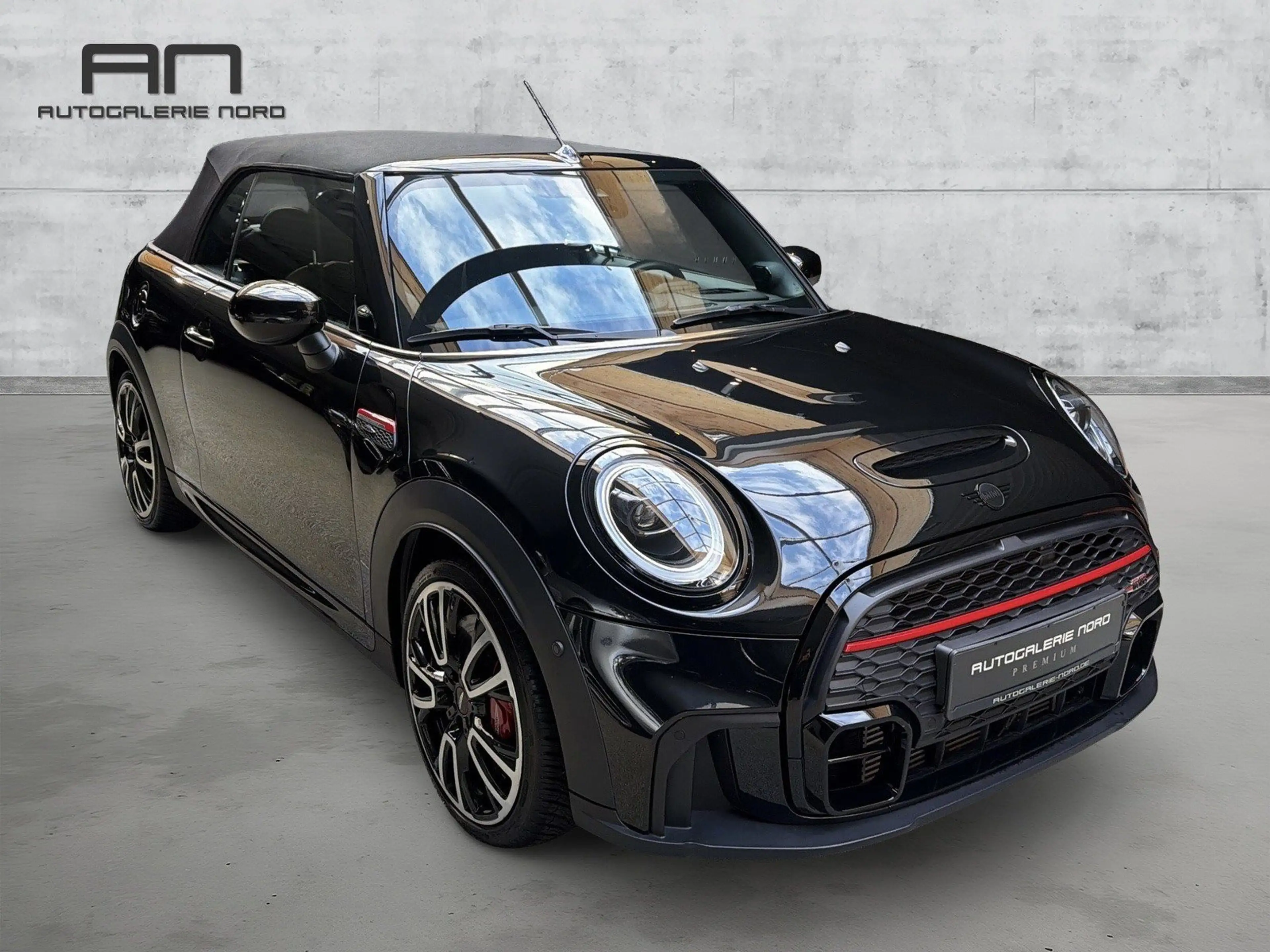 MINI John Cooper Works Cabrio JCW Trim Cabrio HUD+H&K+Leder+RFK — photo 6