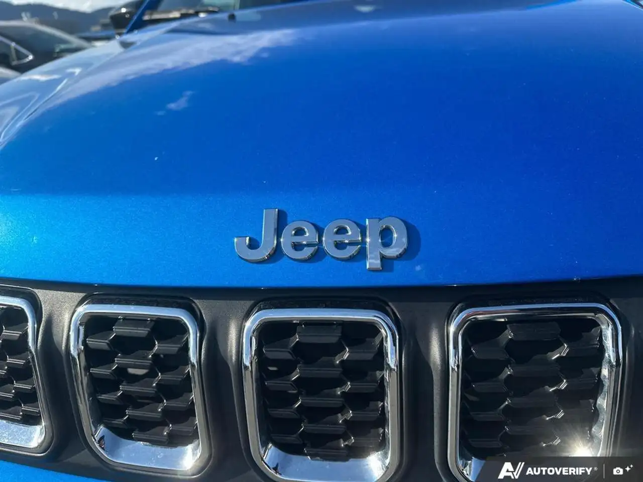 Jeep Compass снимка Jeep Compass