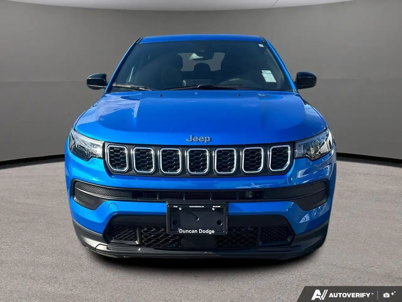 Jeep Compass снимка Jeep Compass