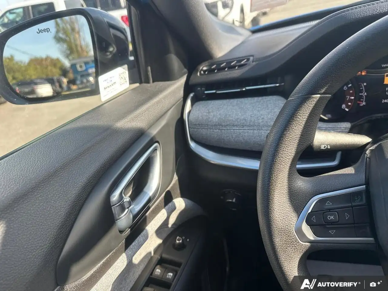 Jeep Compass снимка Jeep Compass