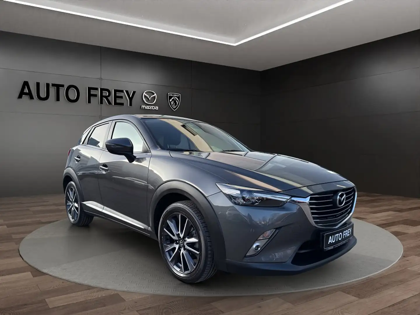 Mazda CX-3 120PS Sports-Line AT AHK+KLIMA+KAMERA+NAVI+CRUISEM Grau - 1
