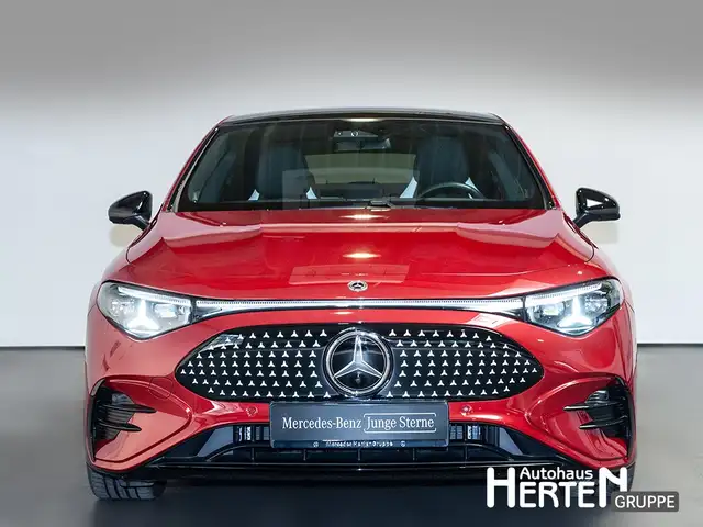 Mercedes-Benz Cla view 2