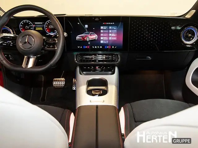 Mercedes-Benz Cla view 10