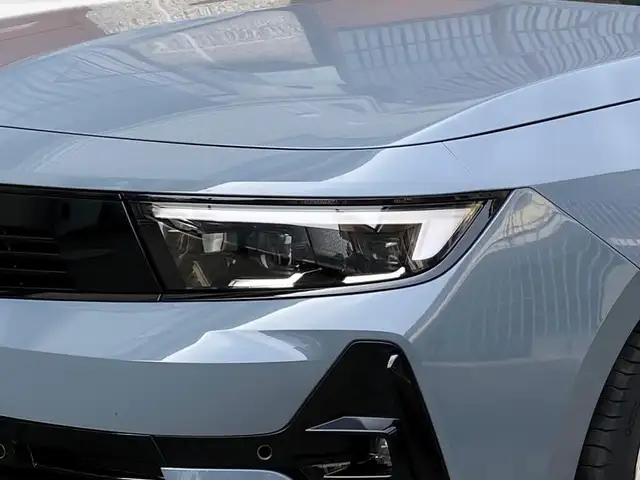 Opel Astra view 28
