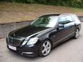 Mercedes-Benz E 220 CDI Kombi *AVANTGARDE*NAVI*AHK*BI-XENON Schwarz - thumbnail 1