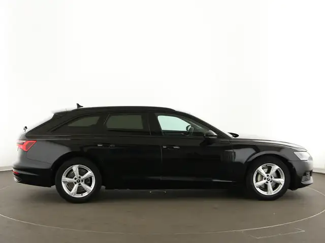 Audi A6 view 8