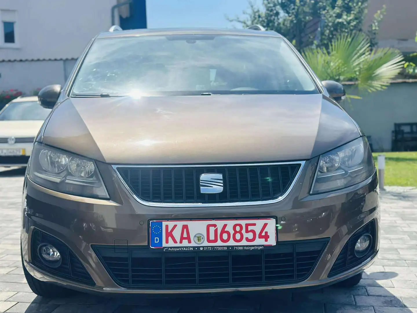 SEAT Alhambra Style*PANO*NAVI* 7 Sitzer* Braun - 2