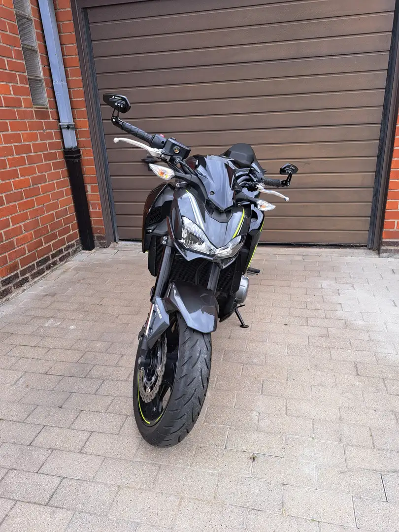 Kawasaki 900 Z siva - 2