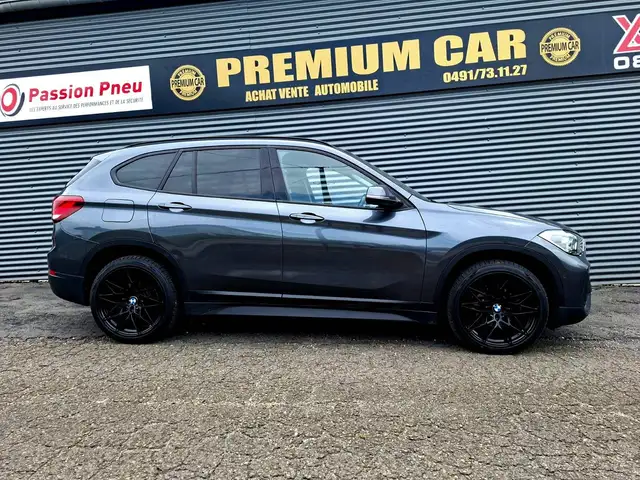 BMW X1 view 13