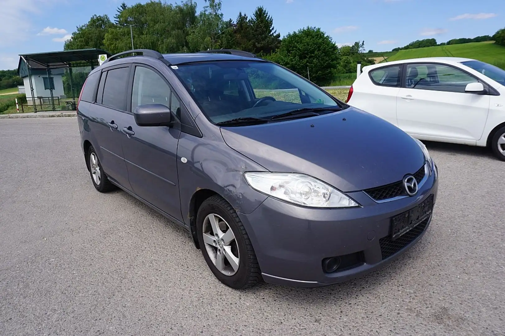 Mazda 5 2,0 CD110 TX Grau - 2