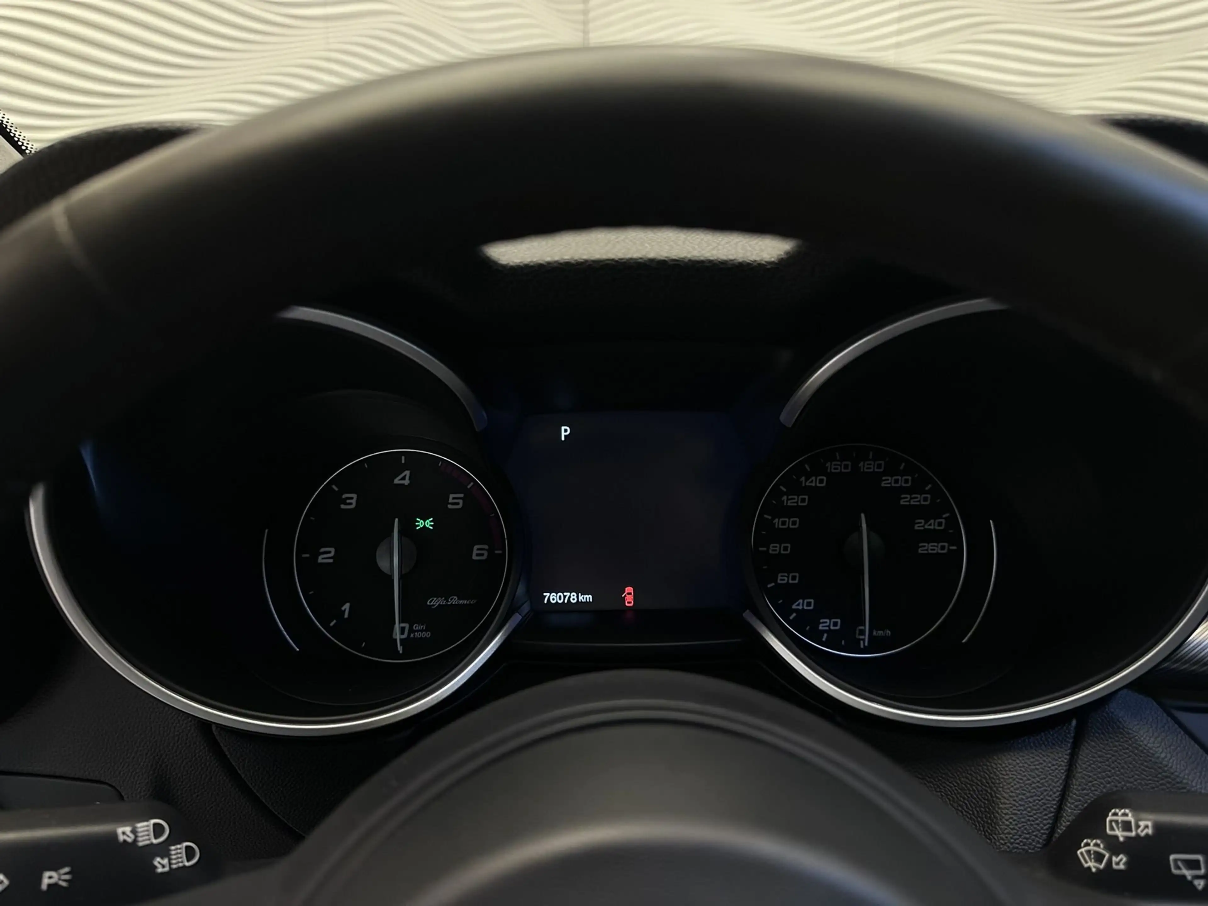 Alfa Romeo Stelvio 2.2 JTDM*AUT*SPRINT*PANO*NAVI*ACC*KEYLESS* — photo 22