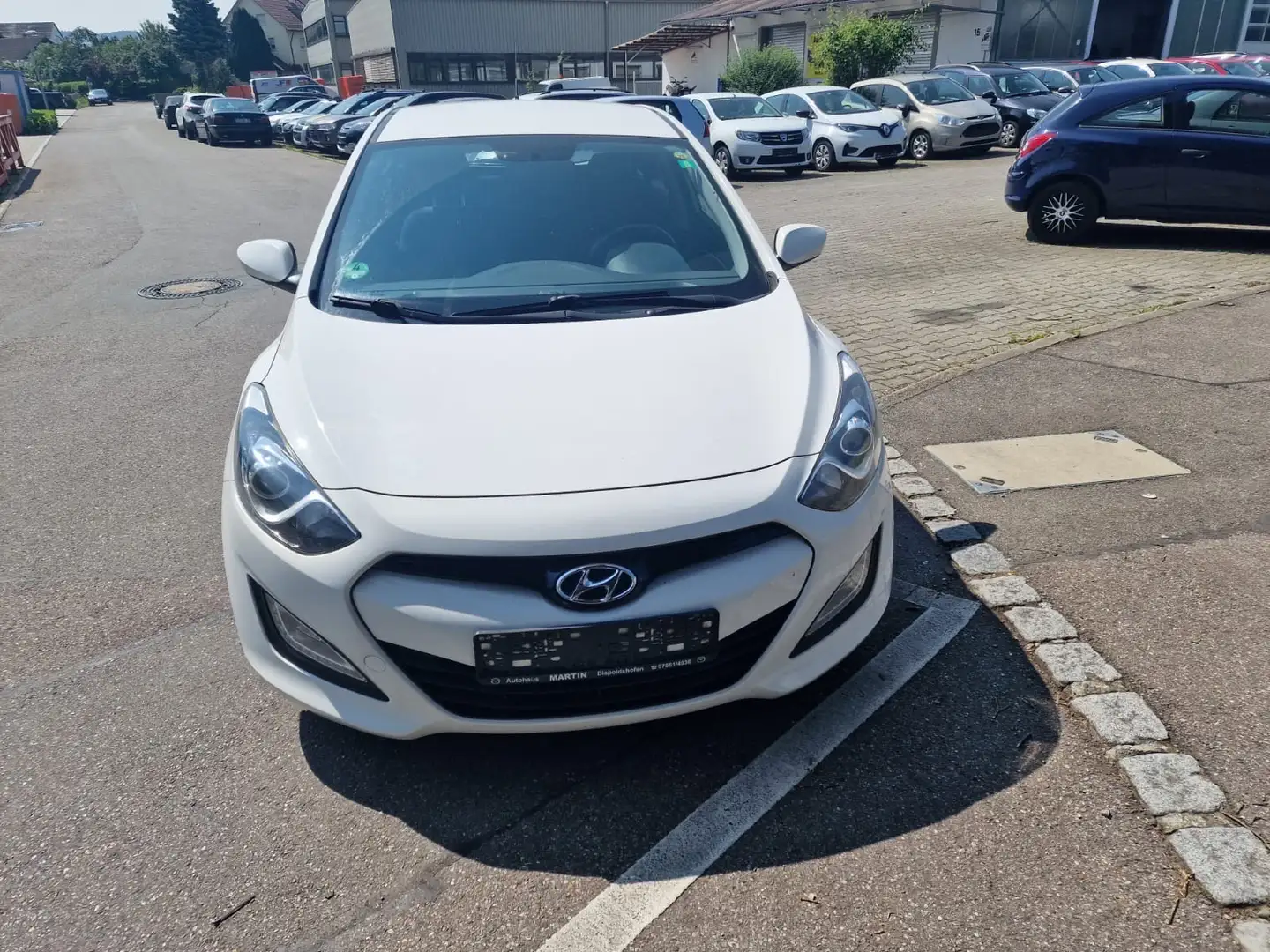 Hyundai i30 Classic Weiß - 1