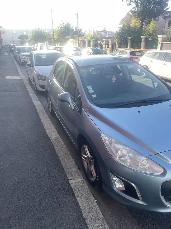 Peugeot 308 1.6 HDi 92ch FAP Style