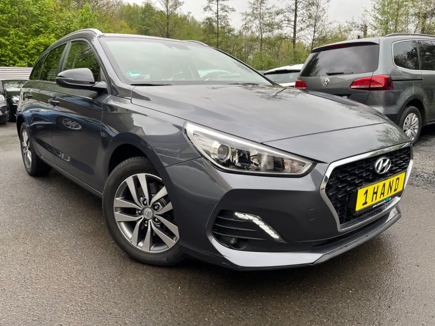 Hyundai i30 cw YES! *NAVI*KAMERA* Grau - 1