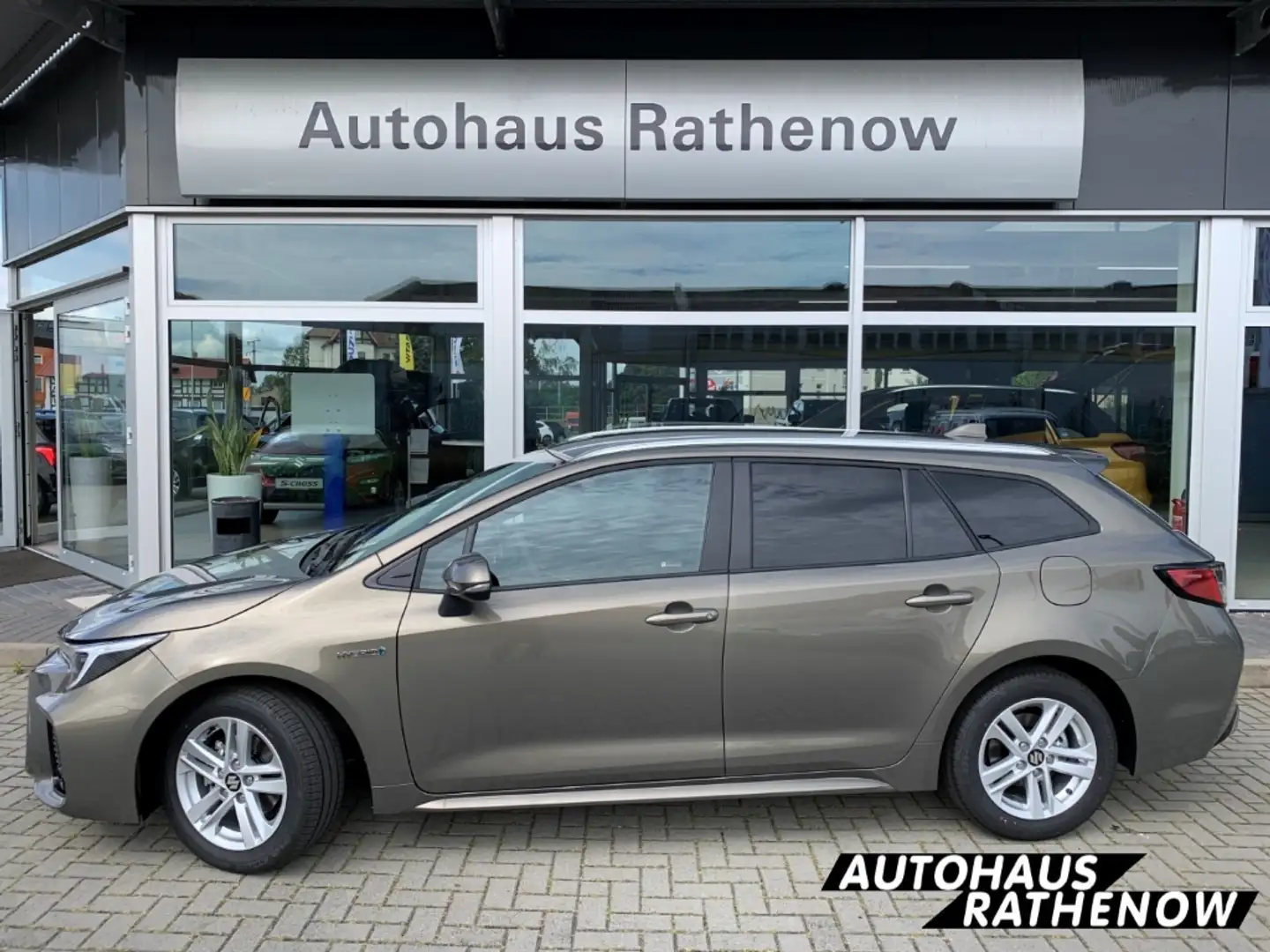 Suzuki Swace 1.8 Hybrid Comfort+ ab 3,99% eff. LED Tempomat Kam Braun - 1