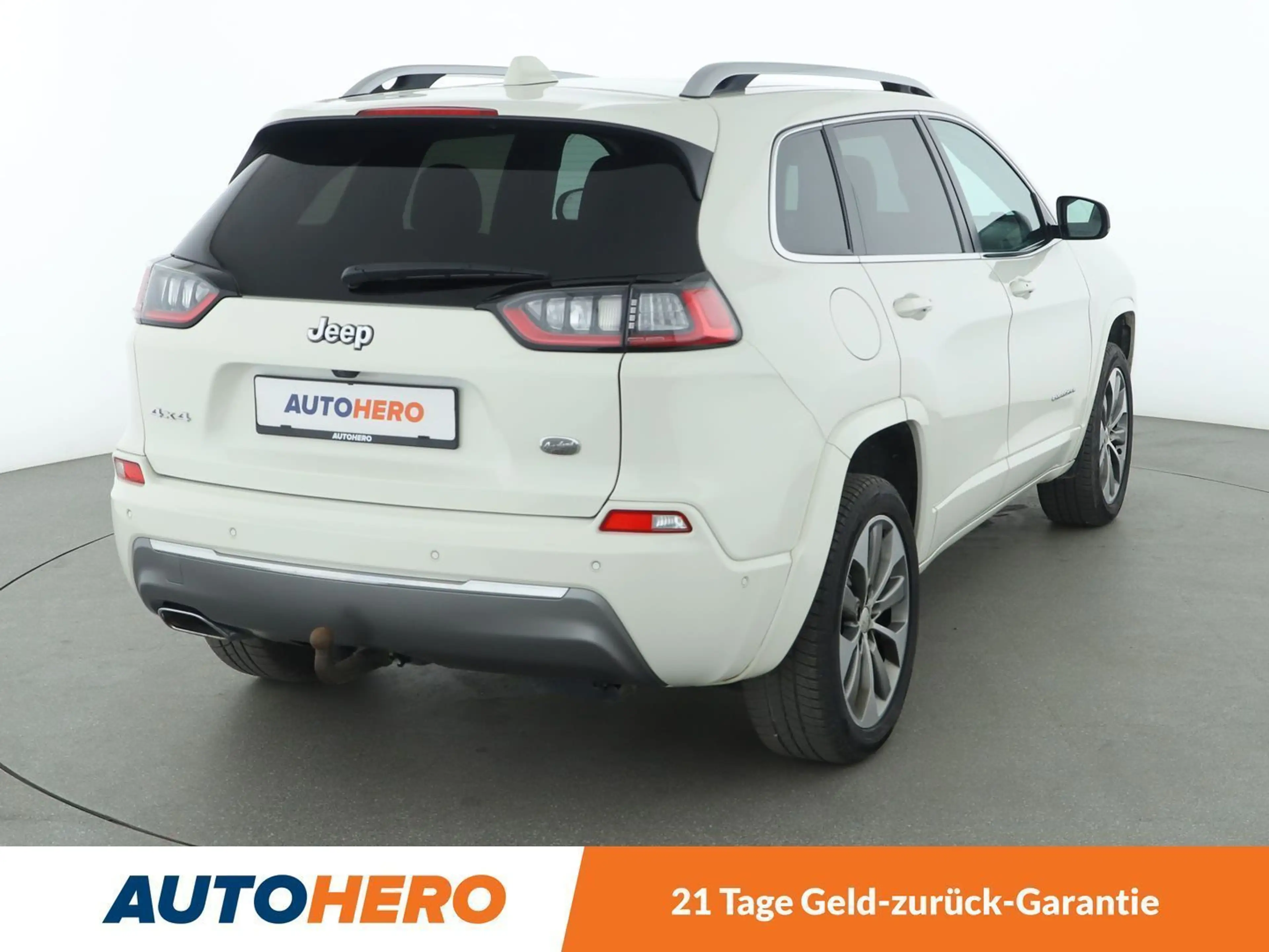 Jeep Cherokee 2.2 M-Jet Overland 4WD *NAVI*ACC*LIM*CAM* — photo 6