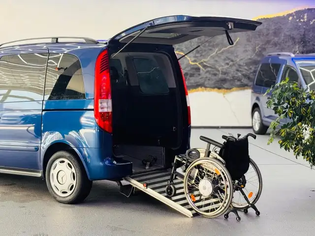 Mercedes-Benz Vaneo -Behindertengerecht-Rampe-Automaik