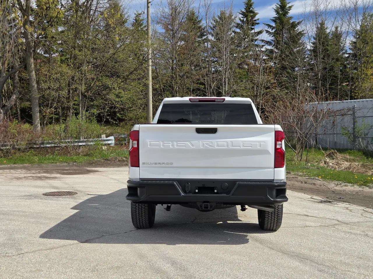 Chevrolet Silverado 1500 снимка Chevrolet Silverado 1500