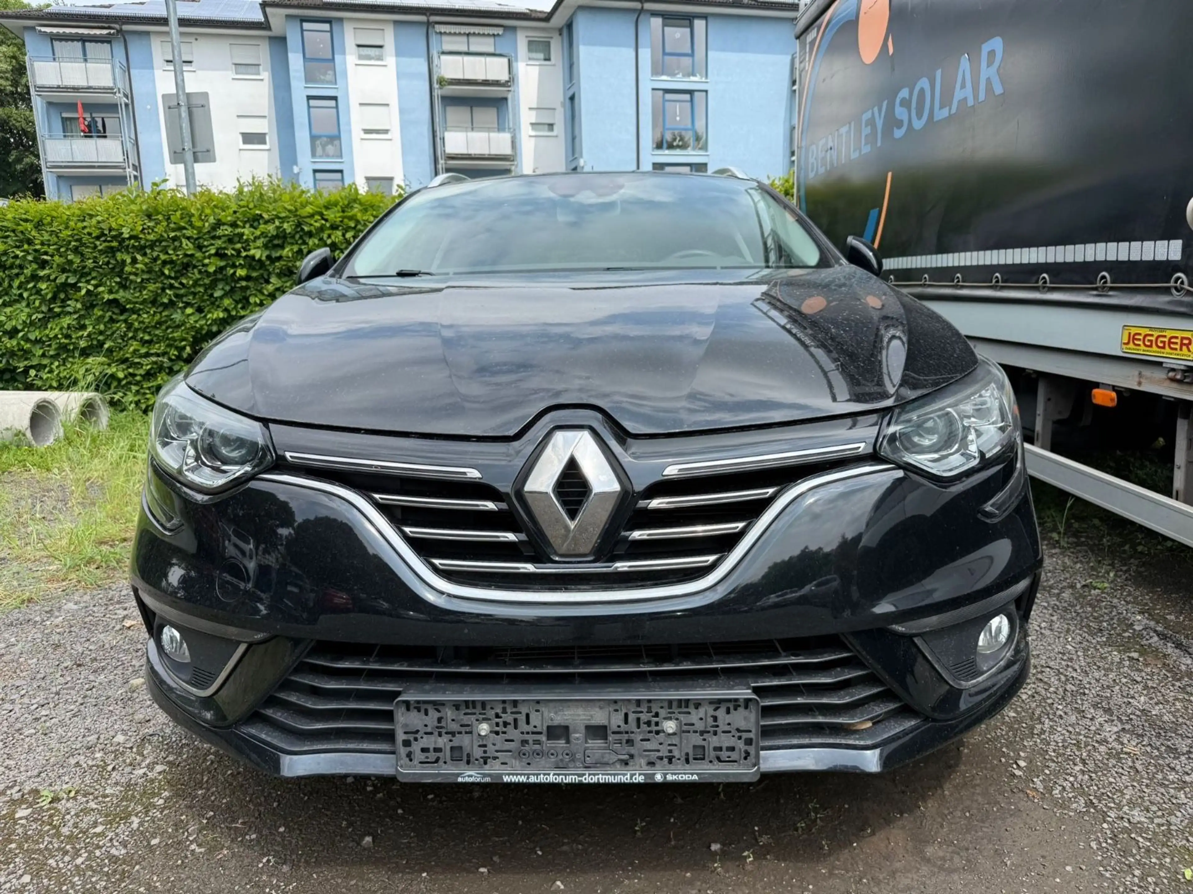 Renault Megane IV Grandtour Intens, Navi, LED, SHZ — photo 3