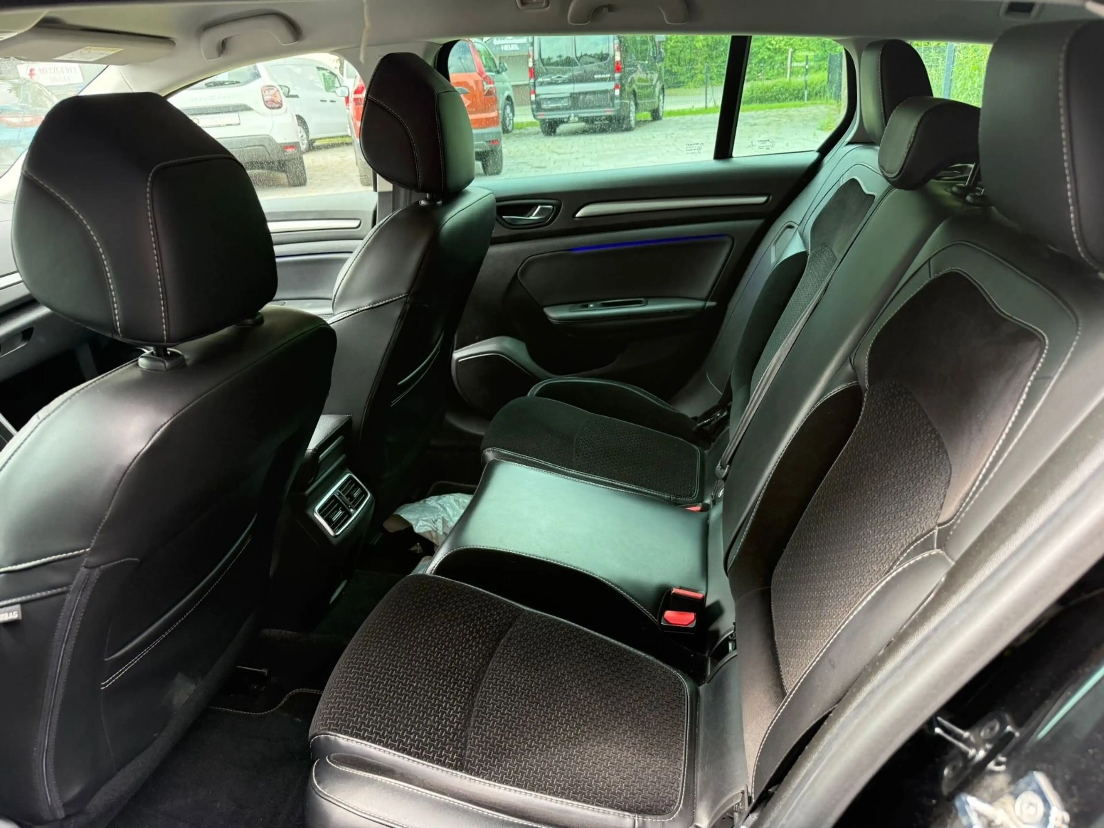 Renault Megane IV Grandtour Intens, Navi, LED, SHZ — photo 7