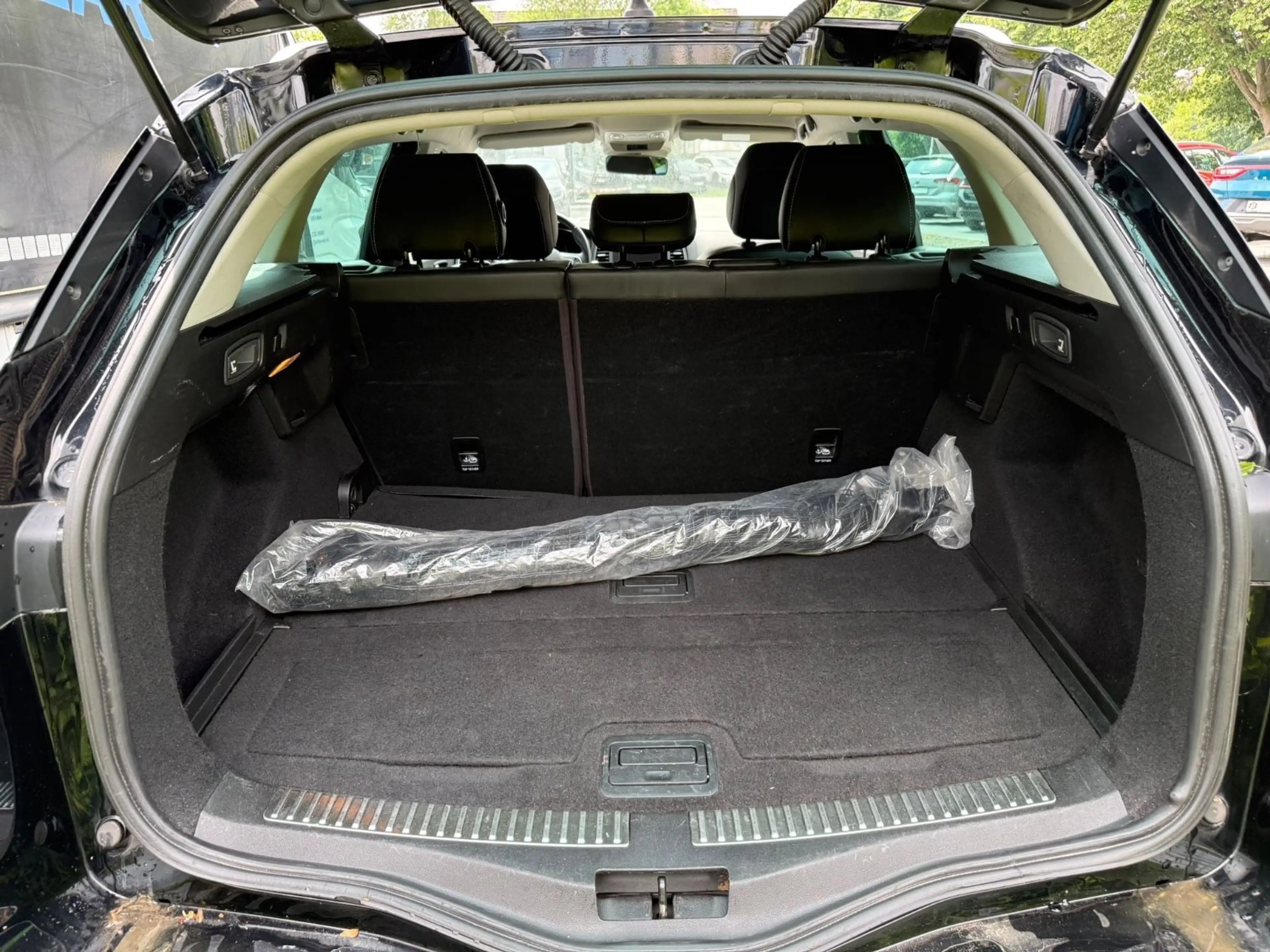 Renault Megane IV Grandtour Intens, Navi, LED, SHZ — photo 14