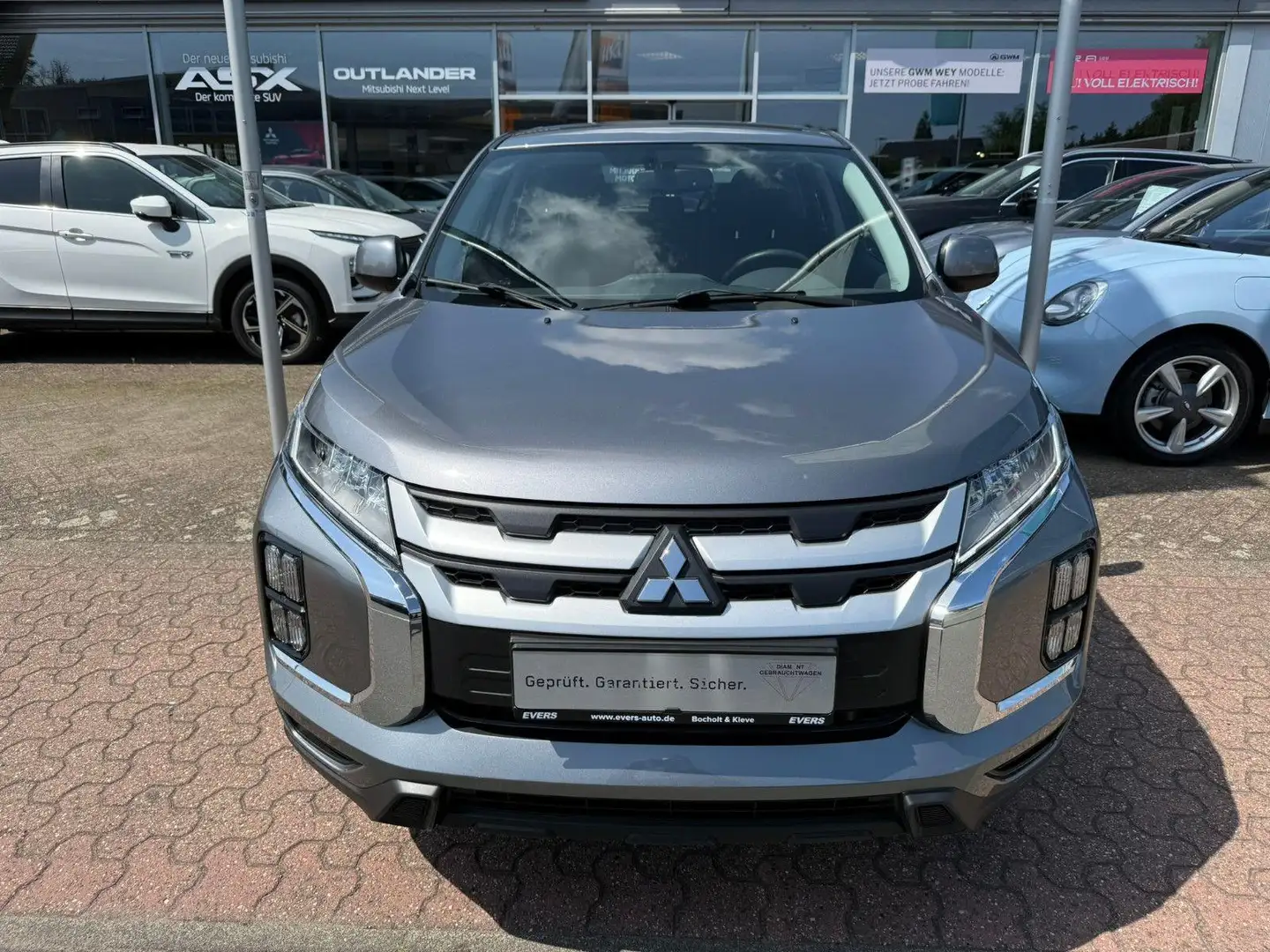 Mitsubishi ASX 2.0 Spirit 2WD *LED *DAB *Navi *Kamera Gris - 2