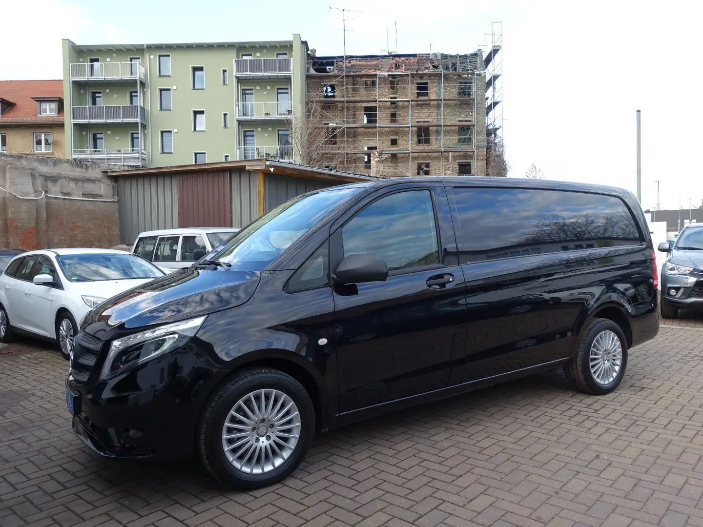 Mercedes-Benz Vito Kasten 119 CDI lang, EU6, SHZ, Navi, AHK ! Schwarz - 2