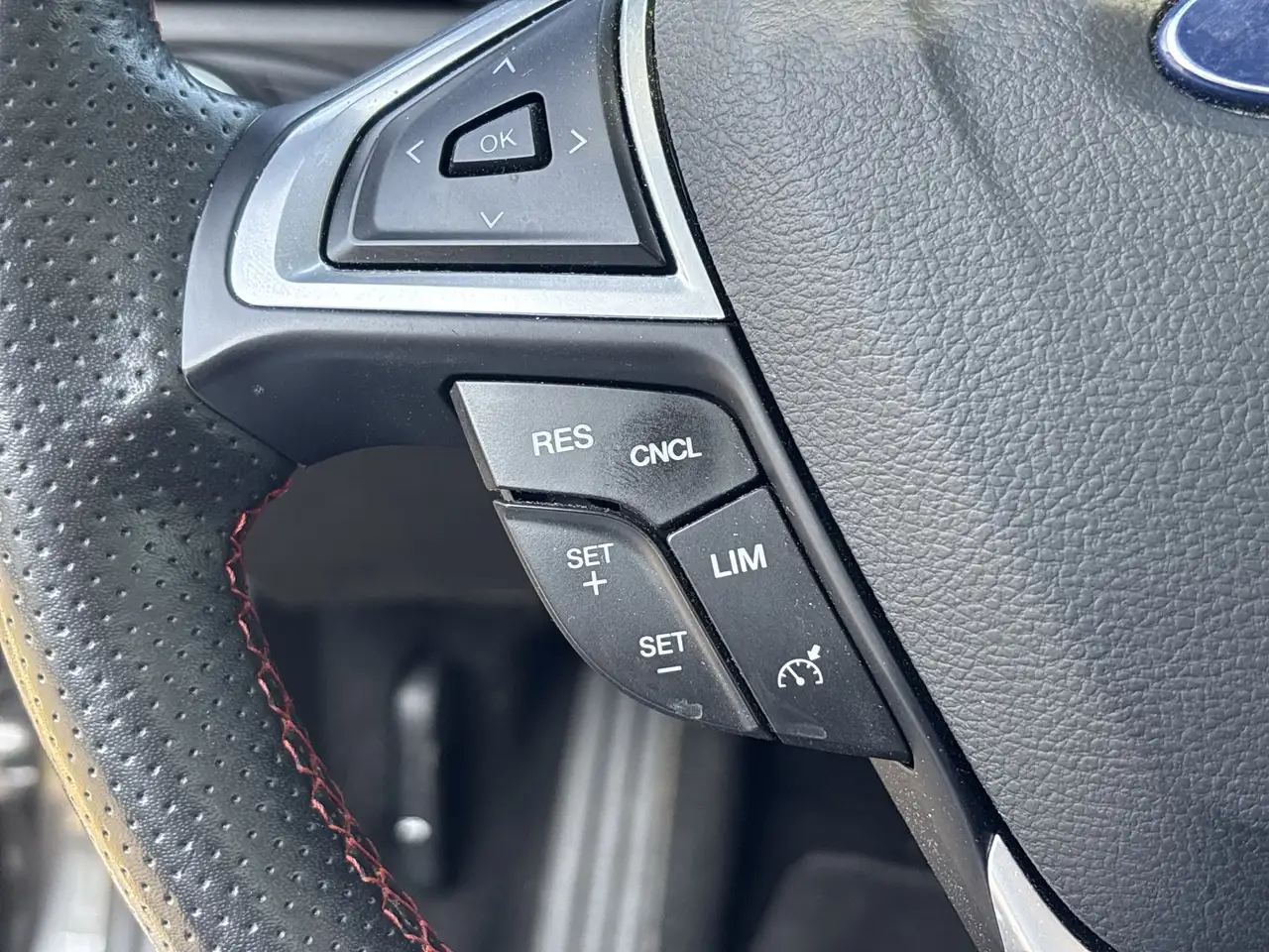 Ford Mondeo Wagon 2.0 IVCT HEV ST-Line PANO NAVI CRUISE CAMER, миниатюра 16