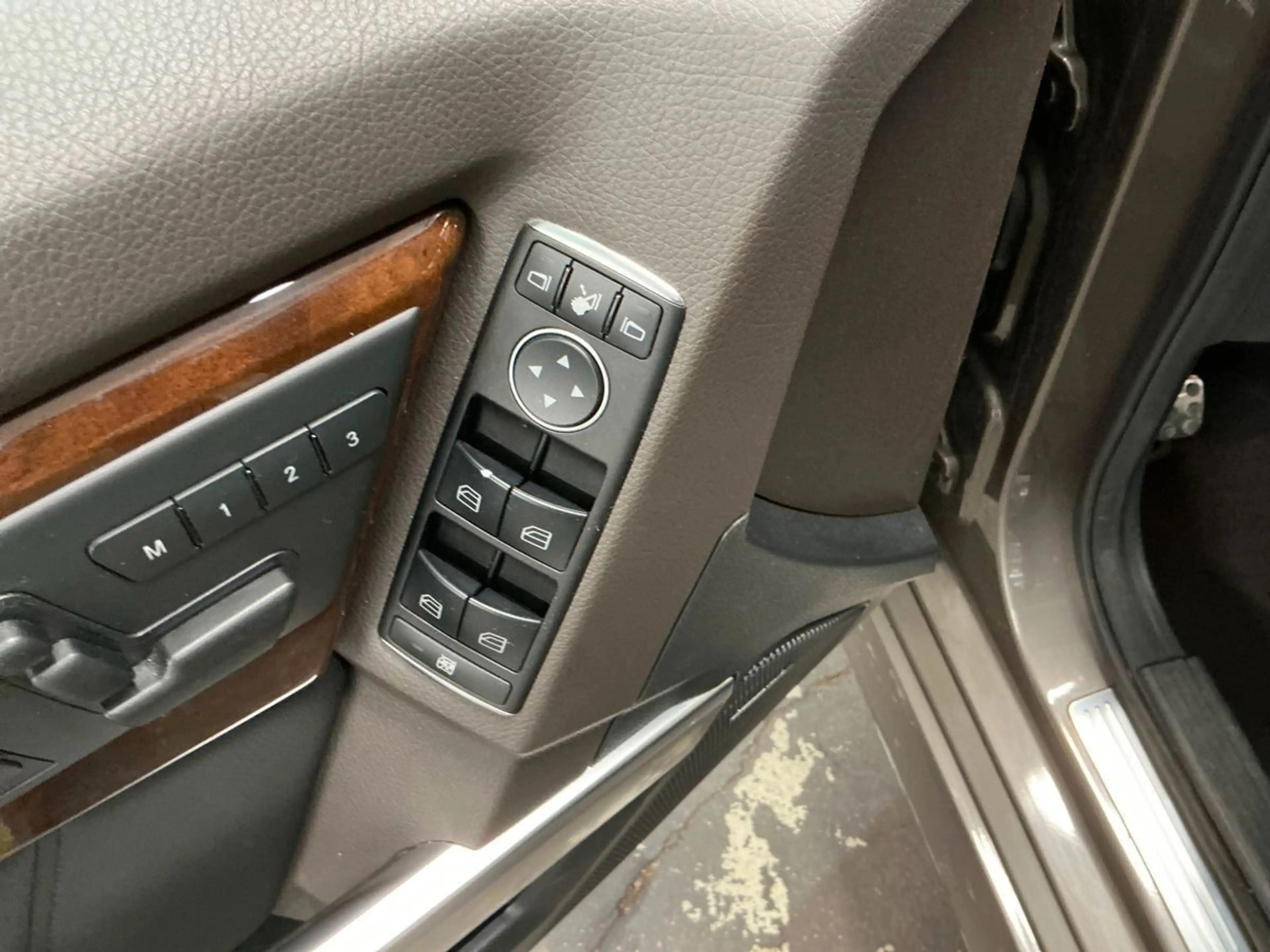 Mercedes-Benz GLK 350 4Matic V6 DE*TRAUM*StandHZ*Kamera*Memory — photo 13