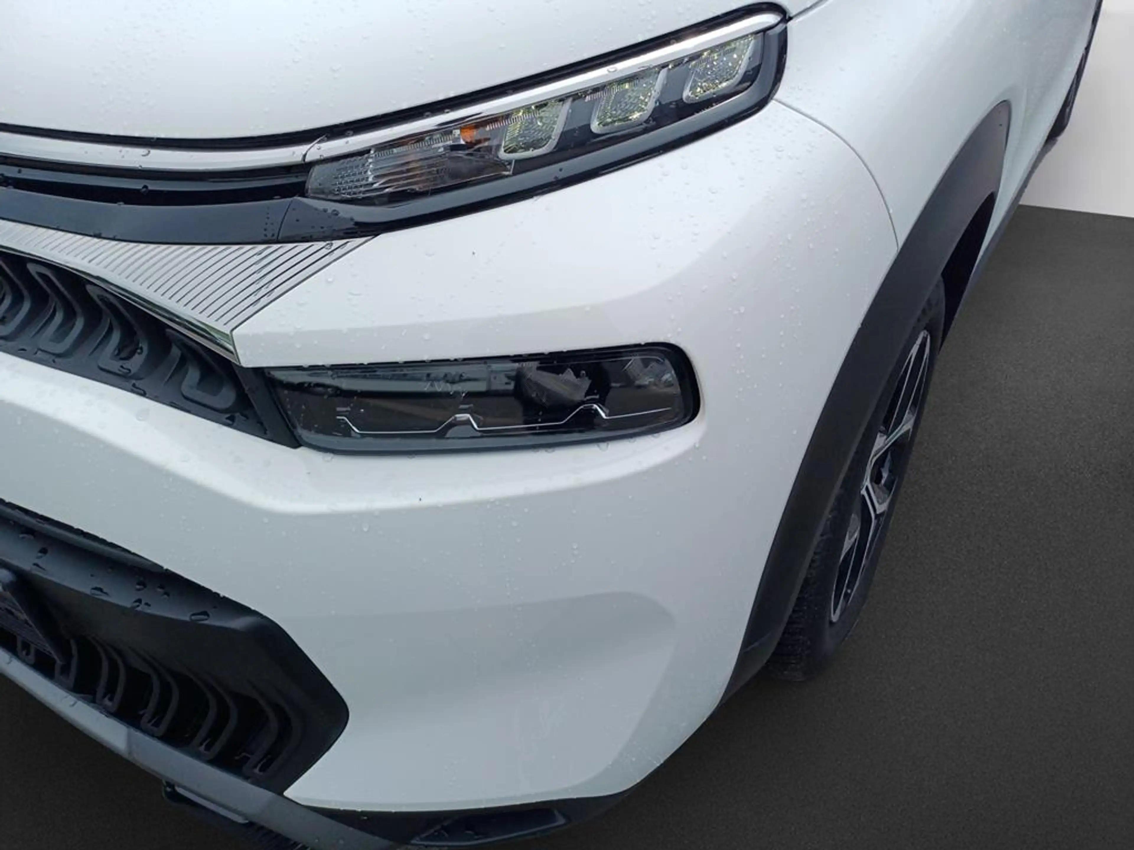 Citroen C3 Aircross PureTech 110 S&S Plus — photo 8
