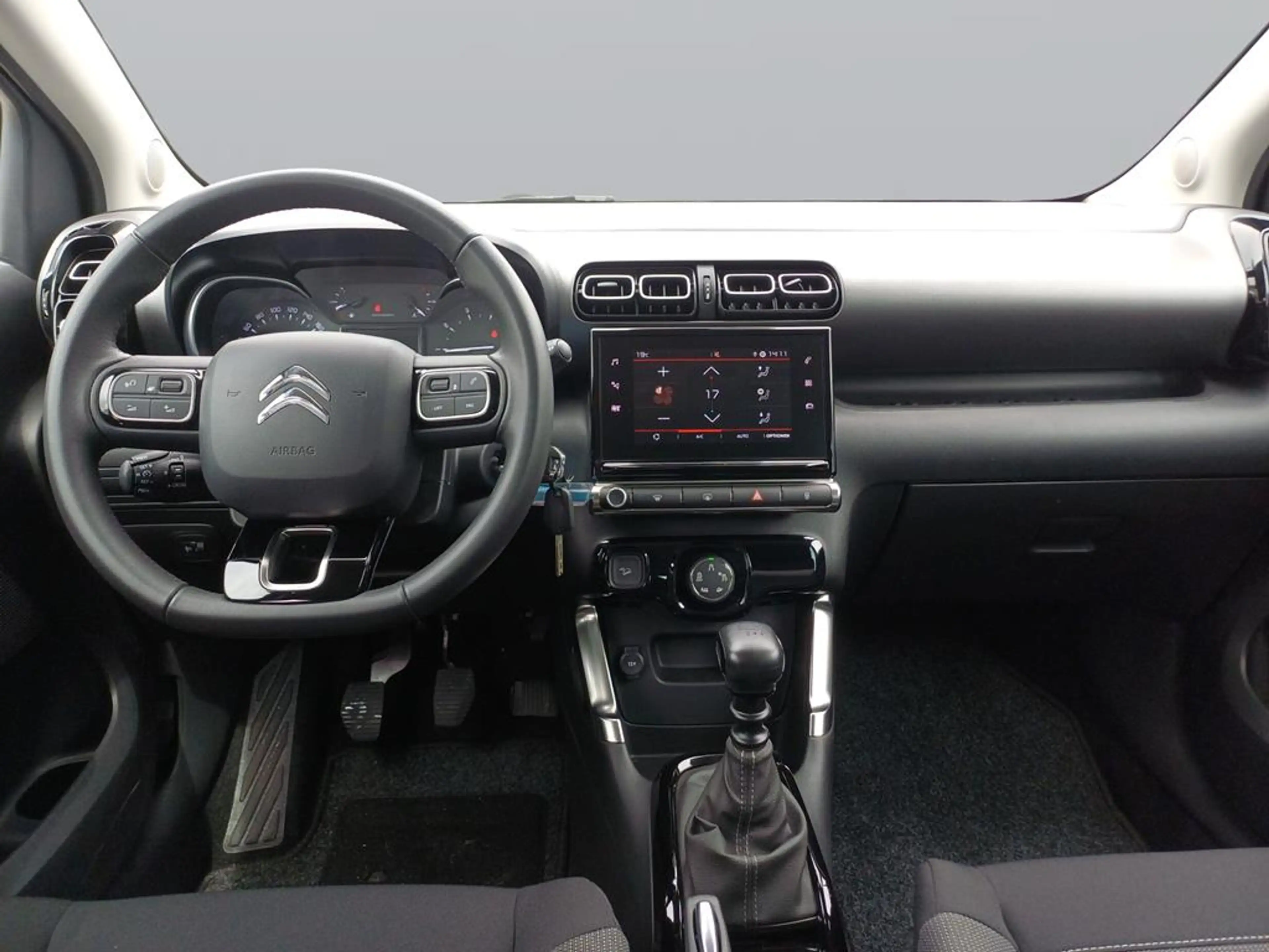 Citroen C3 Aircross PureTech 110 S&S Plus — photo 9