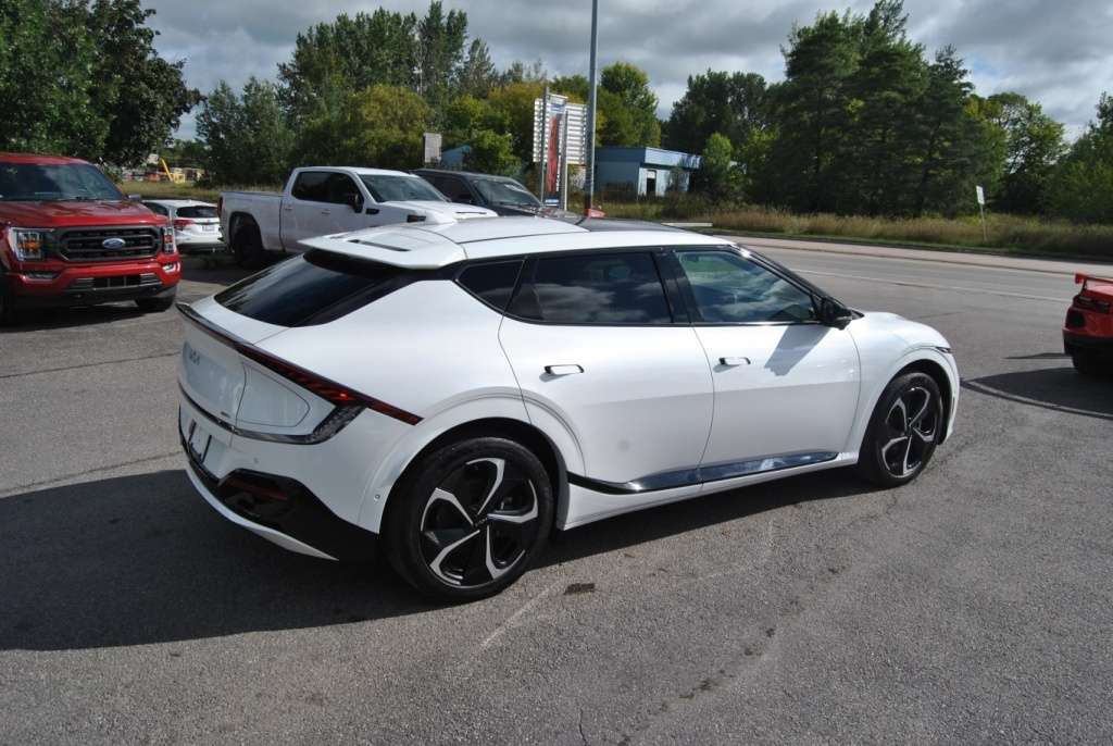 2024 Kia EV6 Land avec ensemble GT-Line — снимка 1