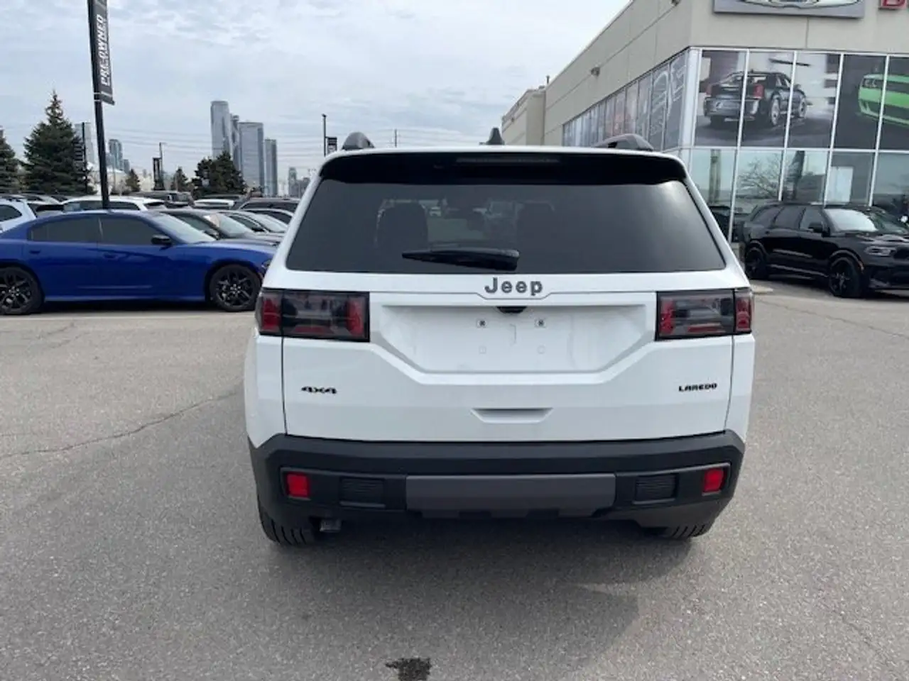 Jeep Cherokee снимка Jeep Cherokee