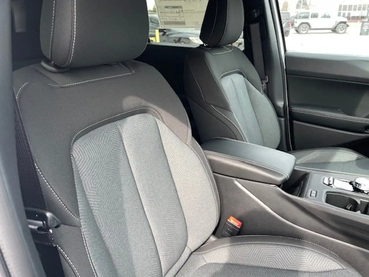Jeep Cherokee снимка Jeep Cherokee