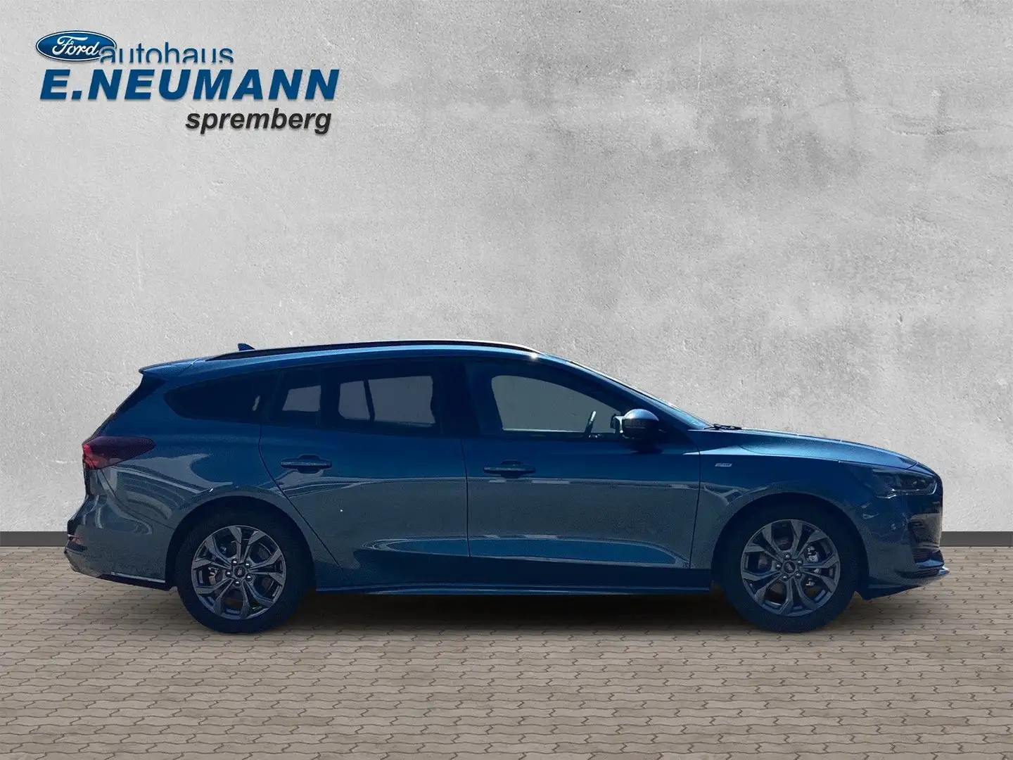 Ford Focus Turnier ST-Line Blauw - 1