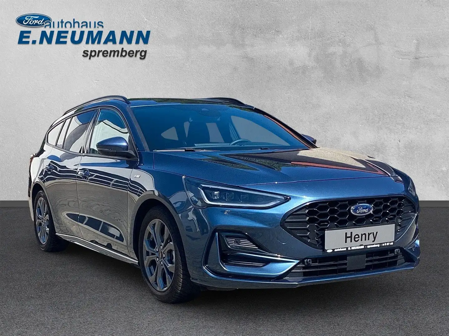 Ford Focus Turnier ST-Line Bleu - 2